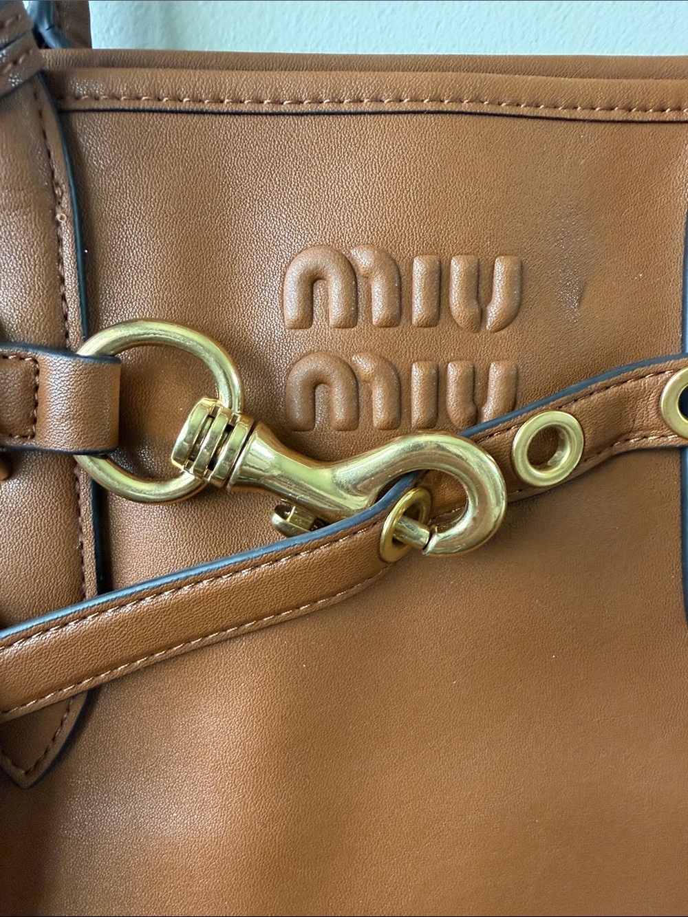 Miu Miu Tan Leather Shoulder Tote with Gold Hardware - Picture 3 of 5